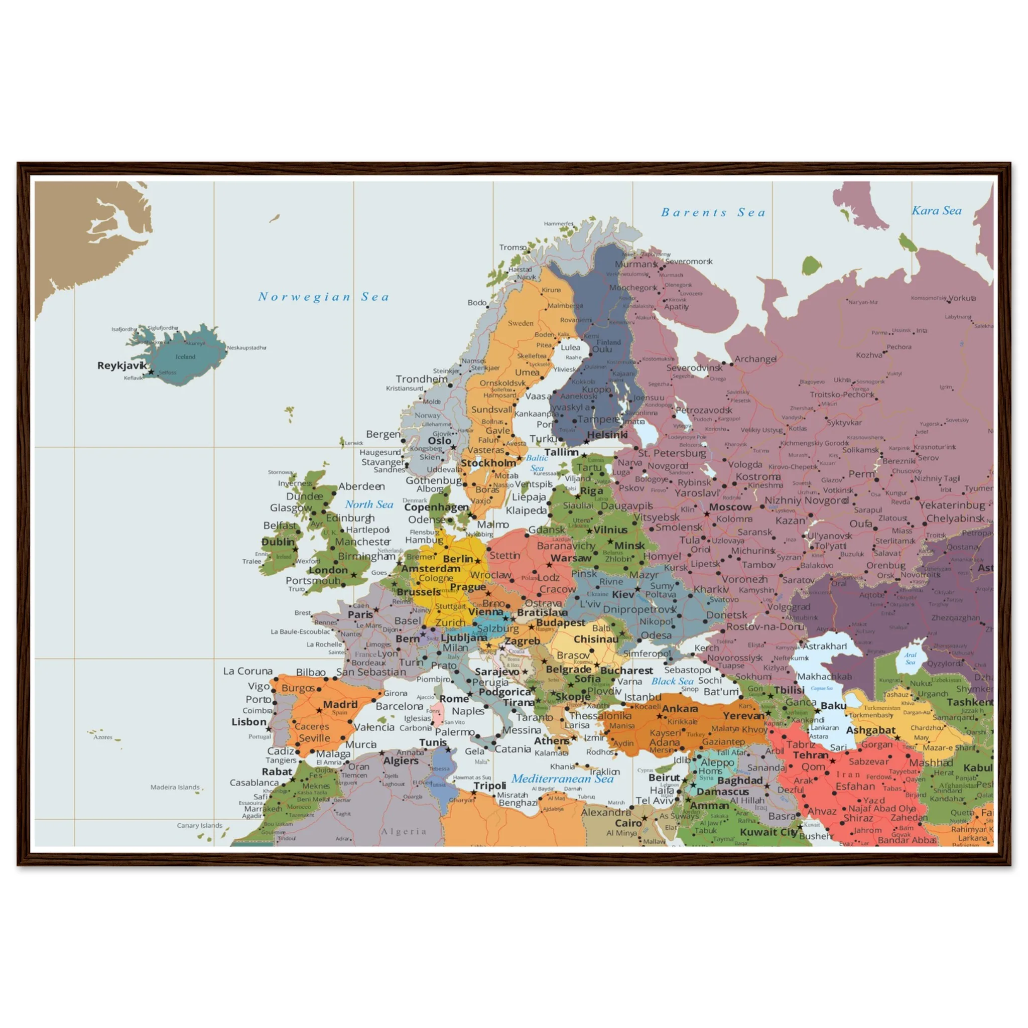 Political map of Europe showing countries, capitals, borders, and major cities.